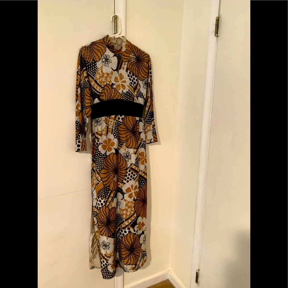Vintage Maxi long sleeved dress. Bronze, silver w/black velvet waist detail.